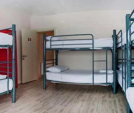 Ostello Grand Bella Vist *