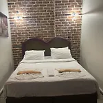 بيت شباب Grand Bella Vista *