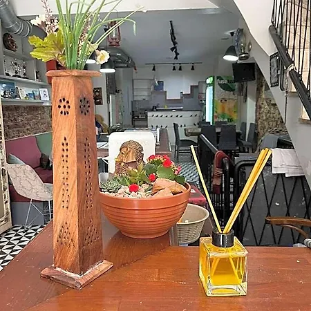 Grand Bella Vista Hostel