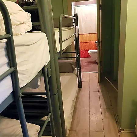 Grand Bella Vista Hostel