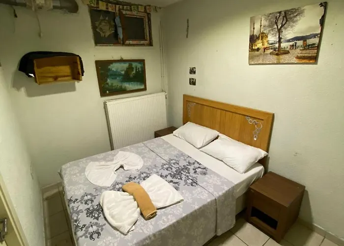 Grand Bella Vısta Hostel *