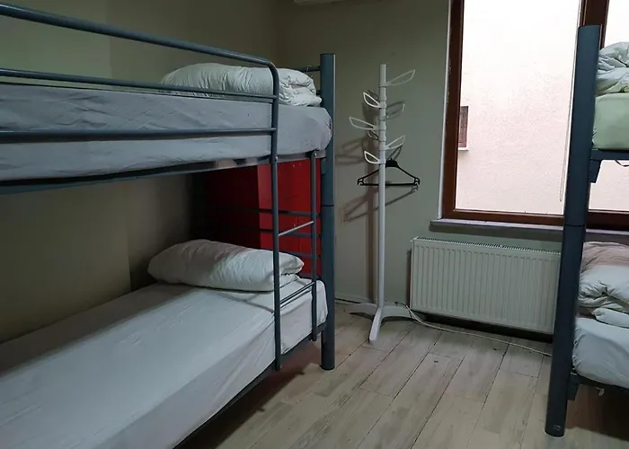 Hostel Grand Bella Vısta