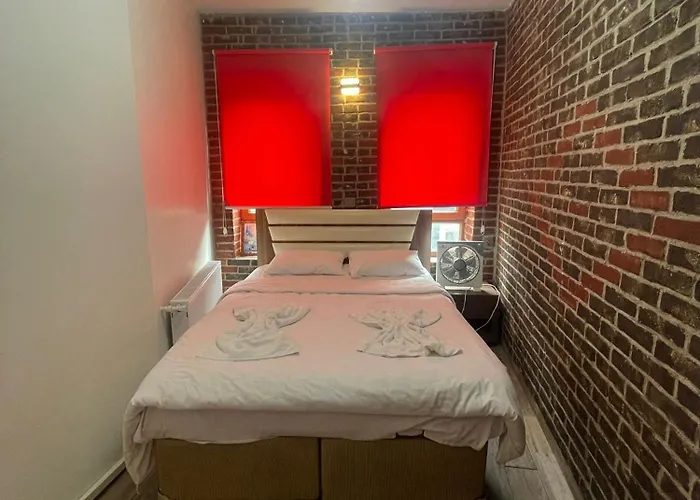 Hostel Grand Bella Vısta