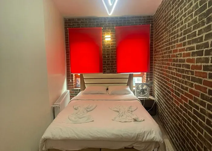 Hostel Grand Bella Vısta