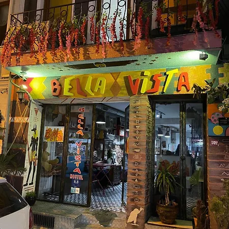 אכסניה Grand Bella Vista