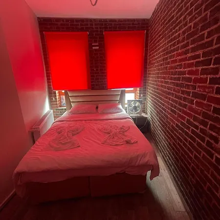 بيت شباب Grand Bella Vista